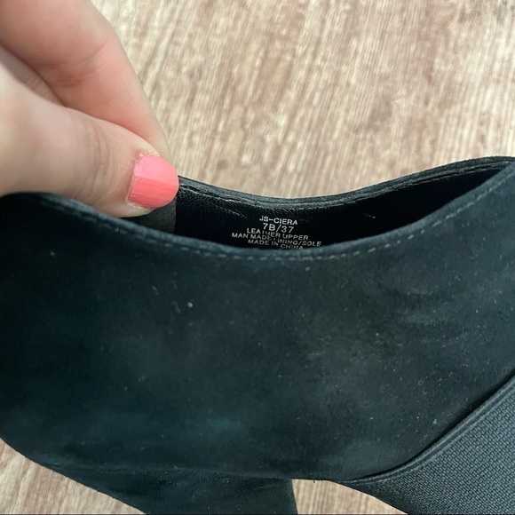 Jessica Simpson Heeled Black Booties - Picture 4 of 6